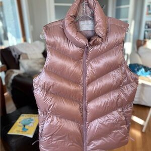 Athleta Mauve Puffer Vest